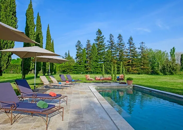 Bed and Breakfast Bastide De Bellegarde Avignon